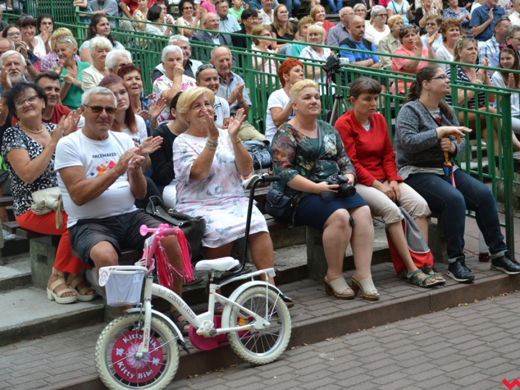 Pod urokiem folkloru. Zespoły z całego świata we wrzesińskim amfiteatrze