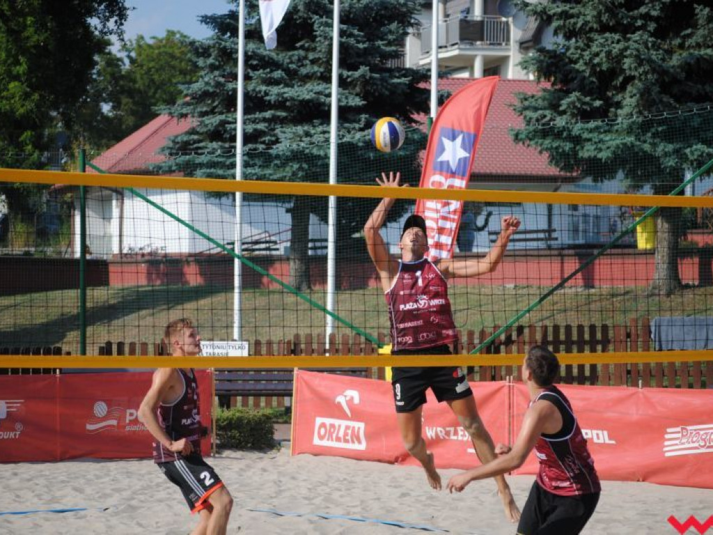 Kolejny turniej Plaża Wrze w toku. Sukces siatkarzy z Wrześni