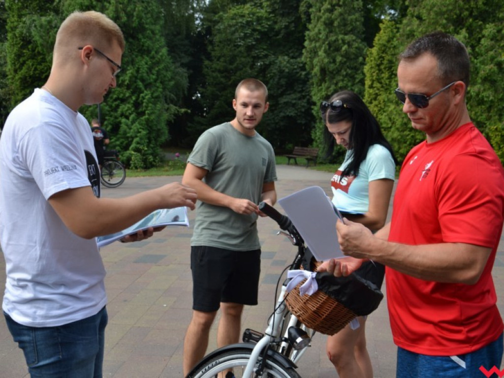 Udany rajd rowerowy Doliną Wrześnicy.  Dobrą zabawę połączono z edukacją przyrodniczą
