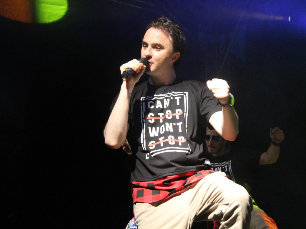 Odjazdowa zabawa w rytmie dance. Muzyczny weekend w Nekli rozpoczęty
