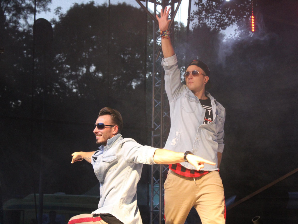Odjazdowa zabawa w rytmie dance. Muzyczny weekend w Nekli rozpoczęty