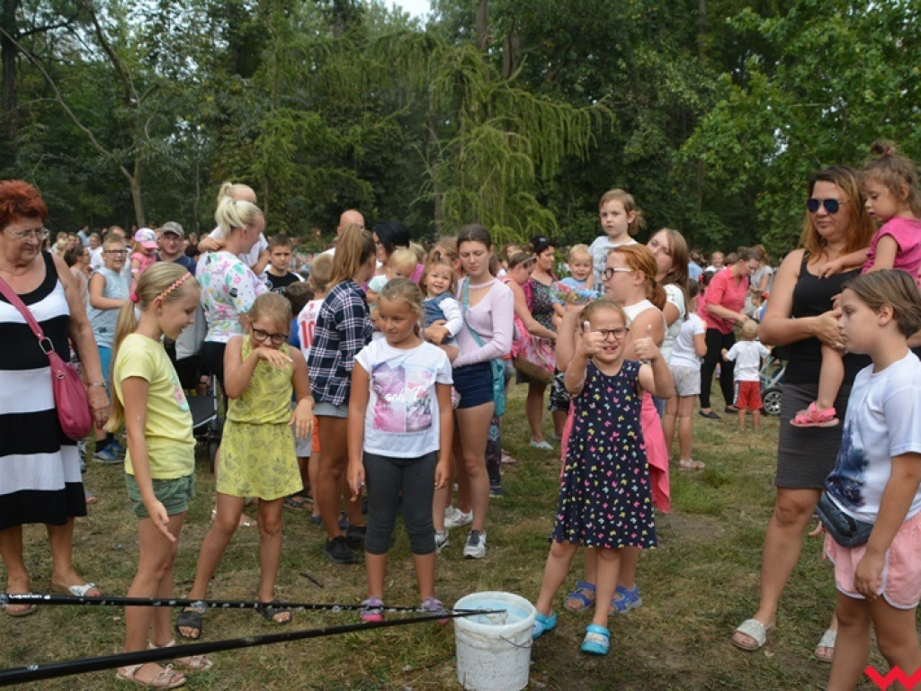 Można dmuchać bańki, a można się w nich schować, czyli Festiwal Baniek Mydlanych za nami