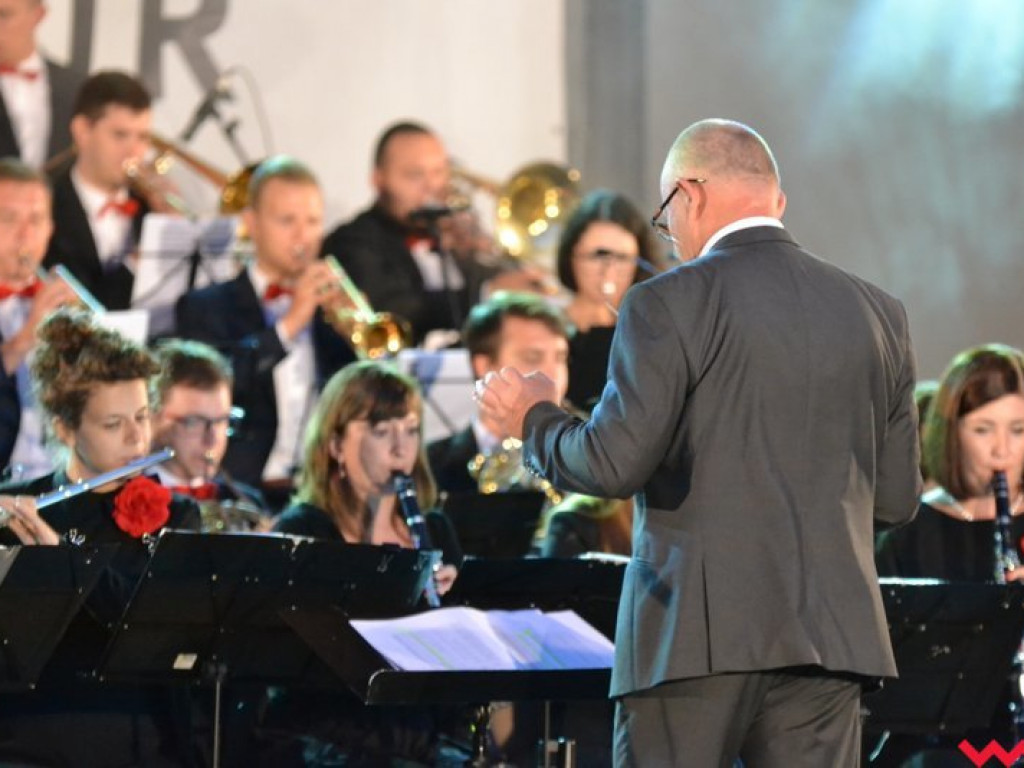 Grażyna Łobaszewska i wrzesińska orkiestra odlukrowali amfiteatr