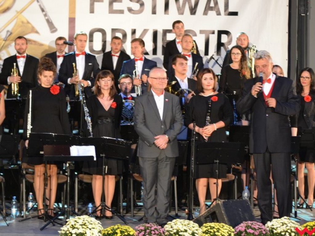 Grażyna Łobaszewska i wrzesińska orkiestra odlukrowali amfiteatr
