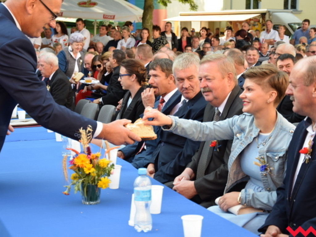 Słabe plony i chudsze zwierzaki, czyli dożynki w Kołaczkowie w cieniu suszy