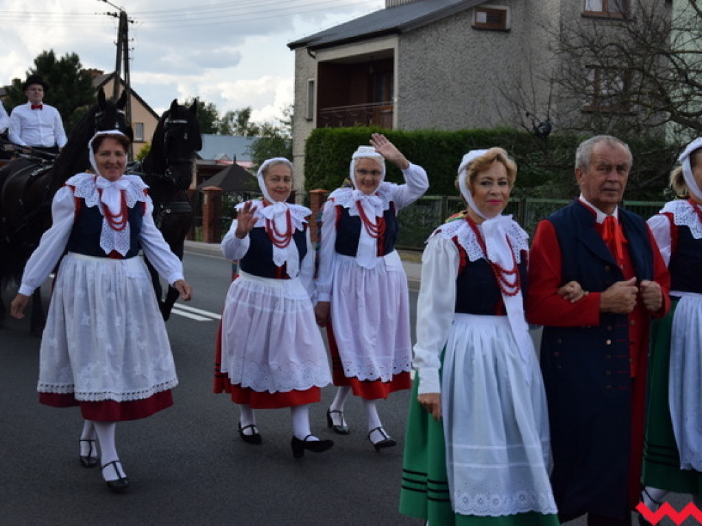 Słabe plony i chudsze zwierzaki, czyli dożynki w Kołaczkowie w cieniu suszy