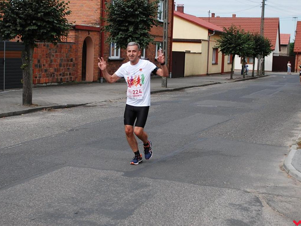 Krzysztof Szymanowski i Patrycja Talar zwycięzcami 37. Biegu Kazimierzowskiego