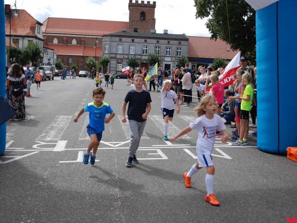 Nie tylko biegi na pyzdrskim rynku