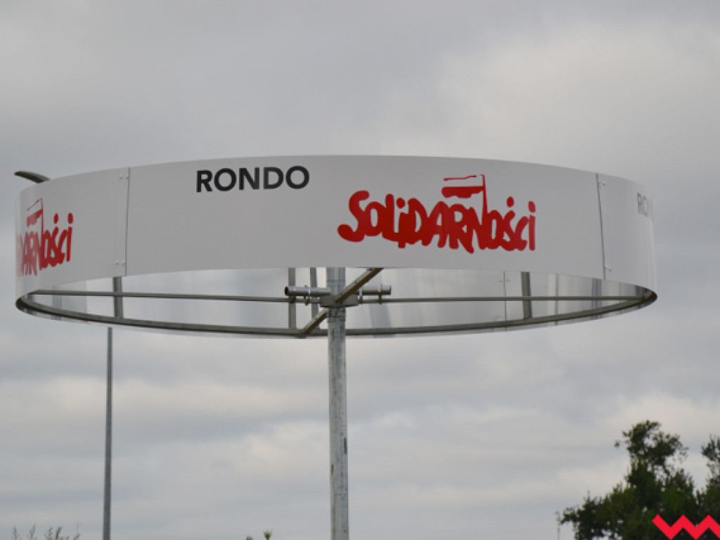„Solidarność” oficjalnie została patronem ronda przy Volkswagenie
