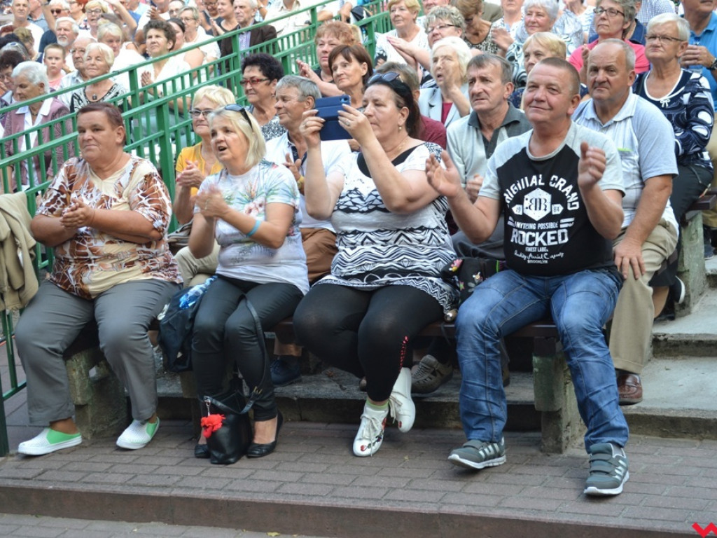 Satyryk, który nie obraża czyli Grzegorz Poloczek w amfiteatrze