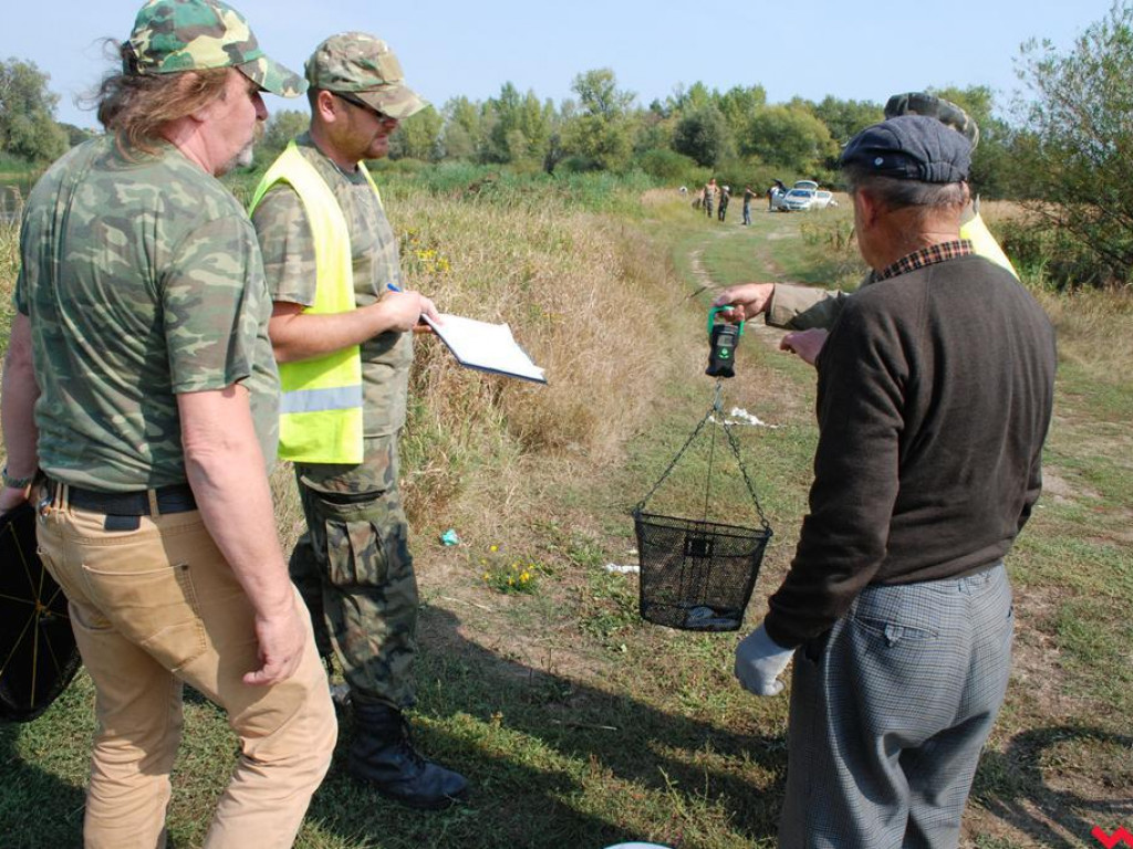 Zawody wędkarskie o największą rybę na rzece Warcie