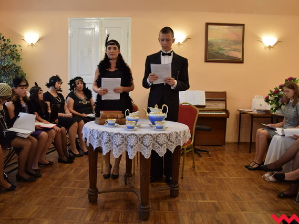 Święto literatury w stylu retro. Narodowe Czytanie „Przedwiośnia” w Kołaczkowie