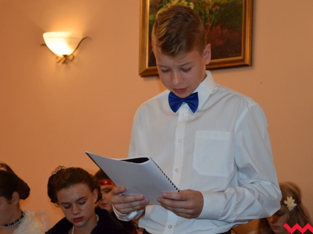 Święto literatury w stylu retro. Narodowe Czytanie „Przedwiośnia” w Kołaczkowie