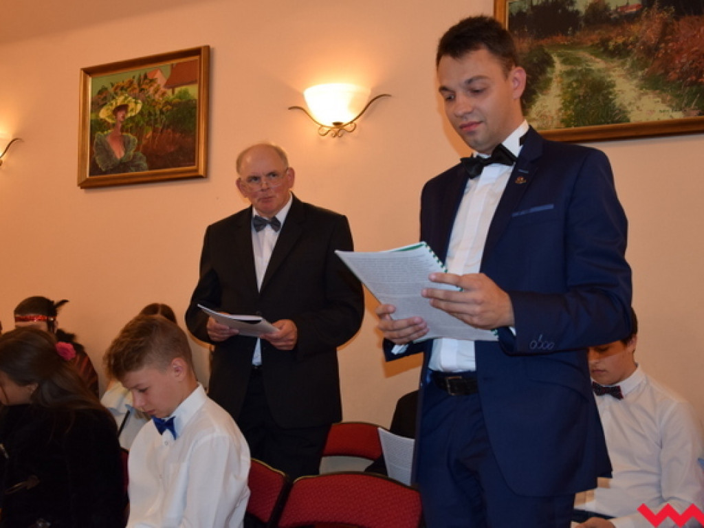 Święto literatury w stylu retro. Narodowe Czytanie „Przedwiośnia” w Kołaczkowie