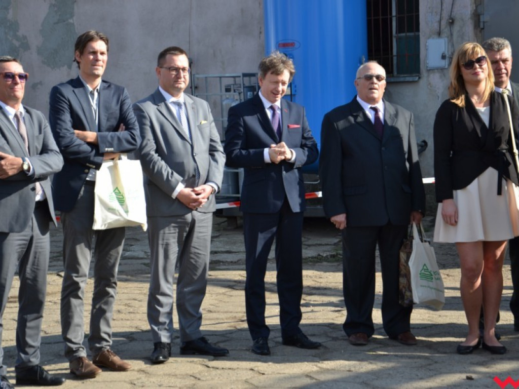 Podpisano akt erekcyjny pod budowę nowej hali Sklejek