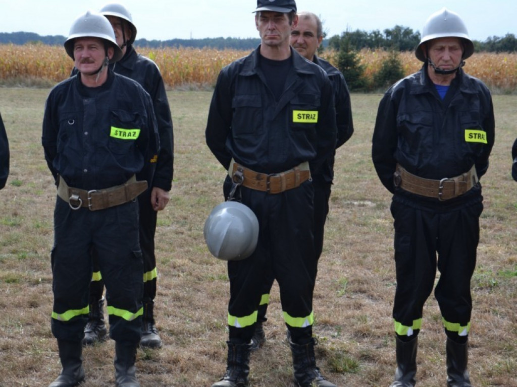 Strażaccy oldboje pokazali co potrafią. Puchar pojechał do Pięczkowa
