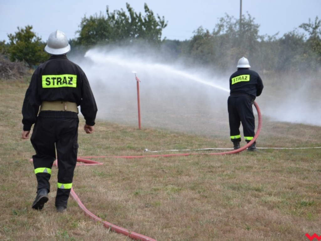 Strażaccy oldboje pokazali co potrafią. Puchar pojechał do Pięczkowa