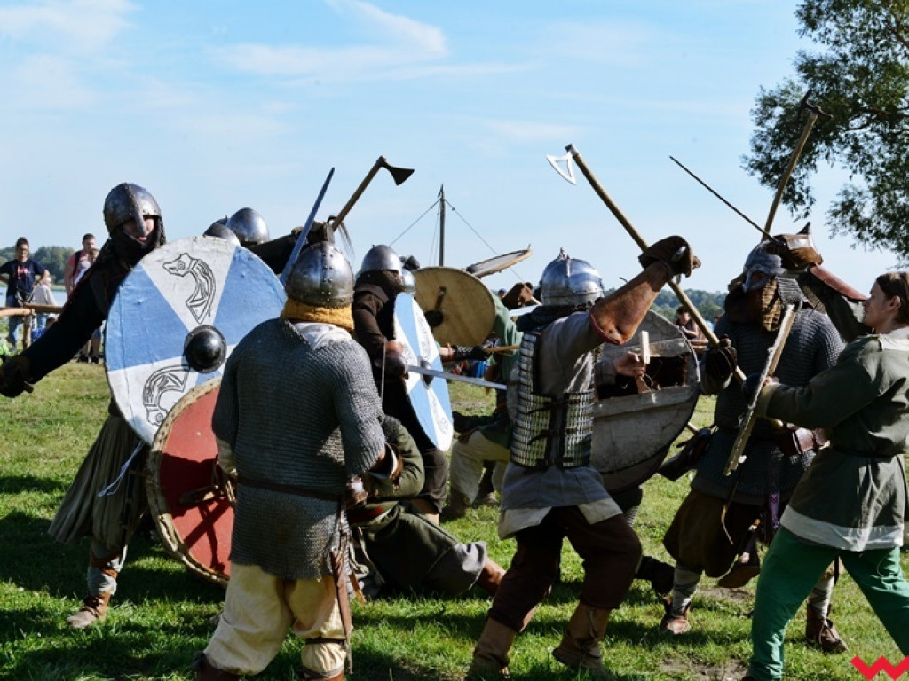 Archeomarket w Biskupinie, czyli coś dla tych, którzy szukają planów na weekend