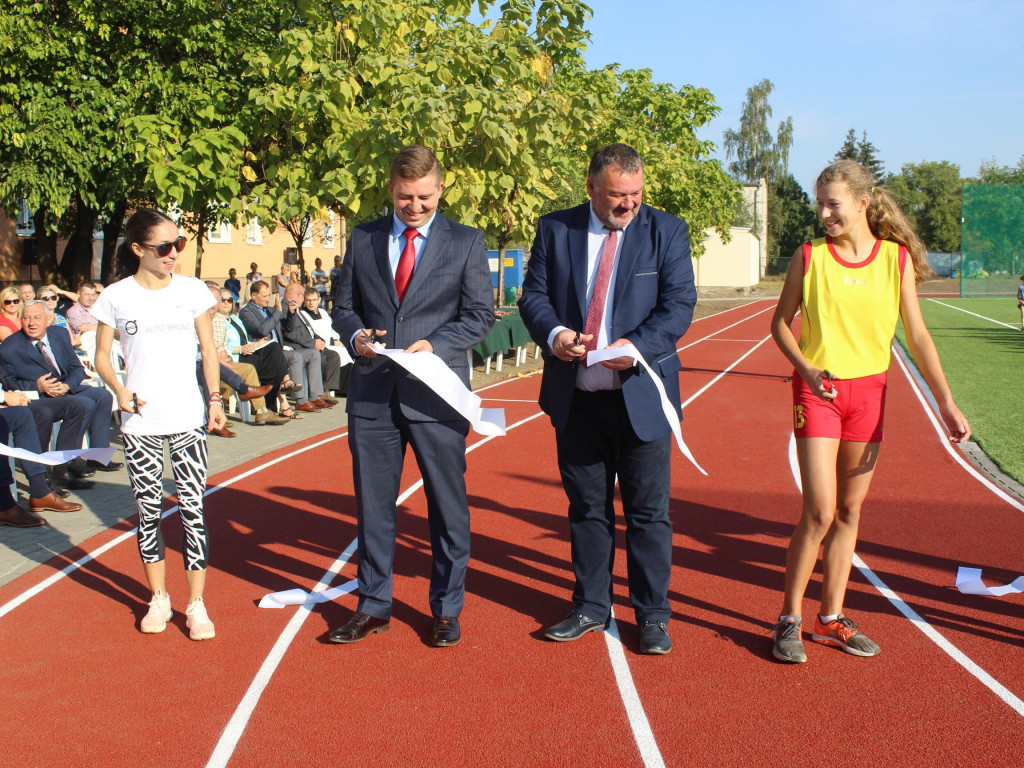 Stadion lekkoatletyczny w Nekli oddany do użytku. To drugi taki obiekt w powiecie