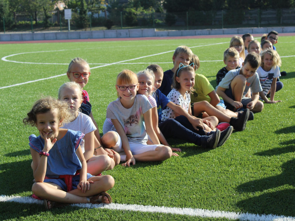 Stadion lekkoatletyczny w Nekli oddany do użytku. To drugi taki obiekt w powiecie