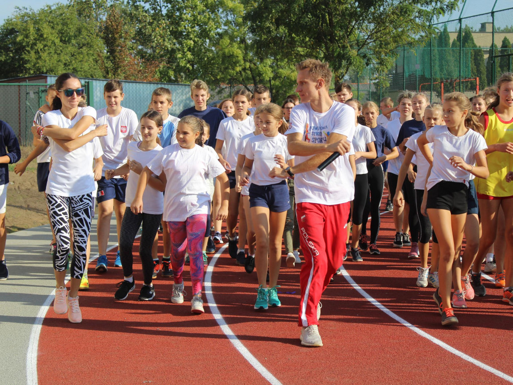 Stadion lekkoatletyczny w Nekli oddany do użytku. To drugi taki obiekt w powiecie