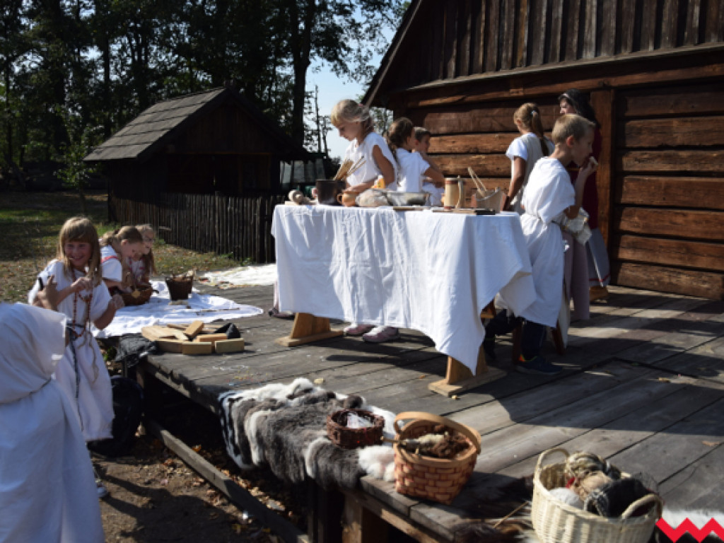 Zakończenie lata w Rezerwacie Archeologicznym Gród w Grzybowie