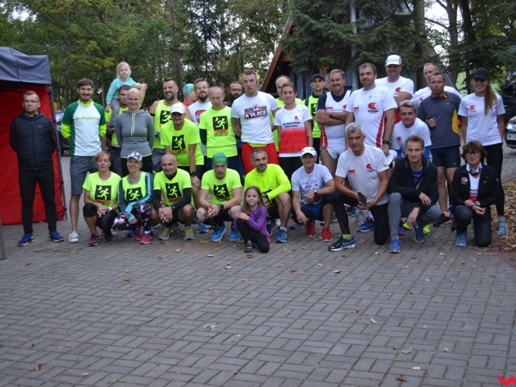 24 godziny wokół zalewu. Biegowa akcja Night Runners i Pomagam Aktywnie