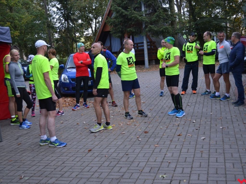 24 godziny wokół zalewu. Biegowa akcja Night Runners i Pomagam Aktywnie