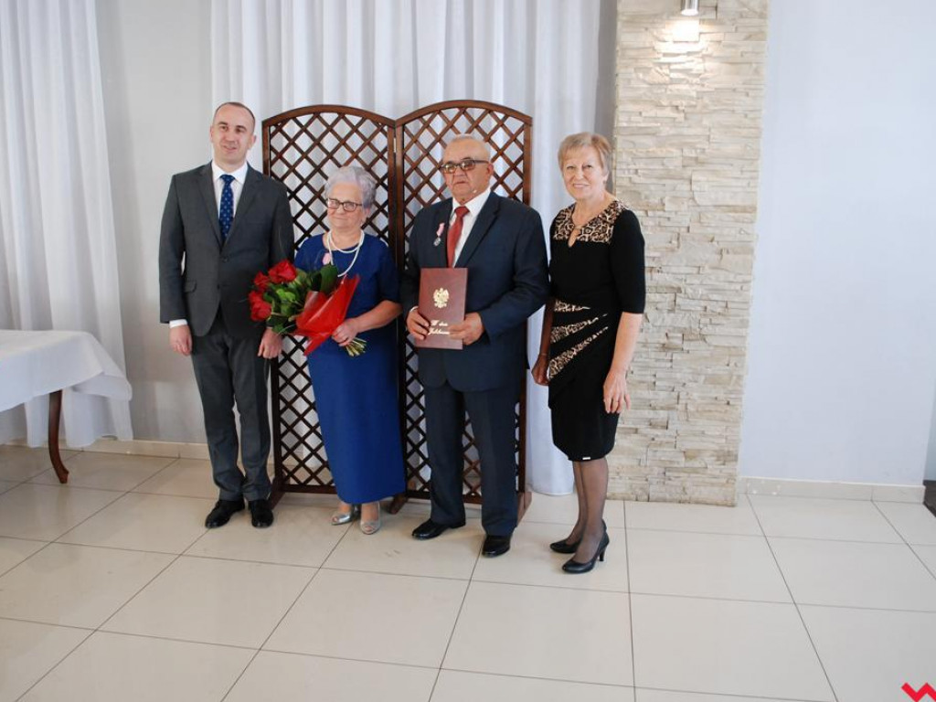 Szesnaście par małżeńskich z gminy Pyzdry obchodziło „Złote Gody”