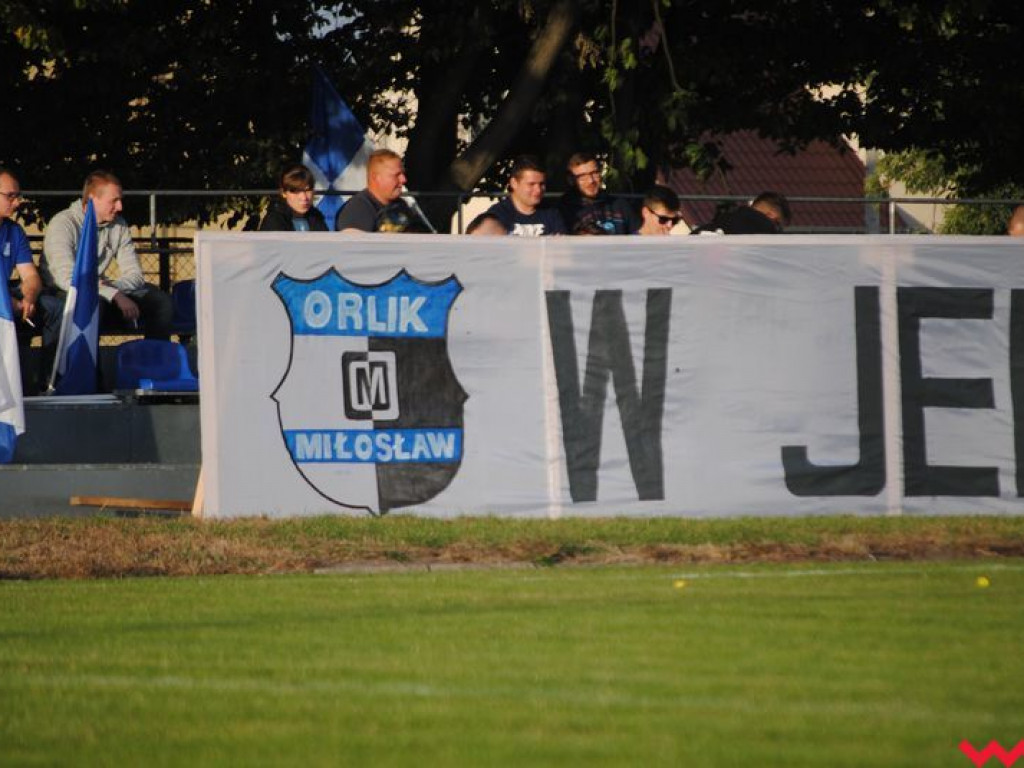 Ciekawy mecz na boisku w Orzechowie. Sparta-Sklejka lepsza w derbach od Orlika