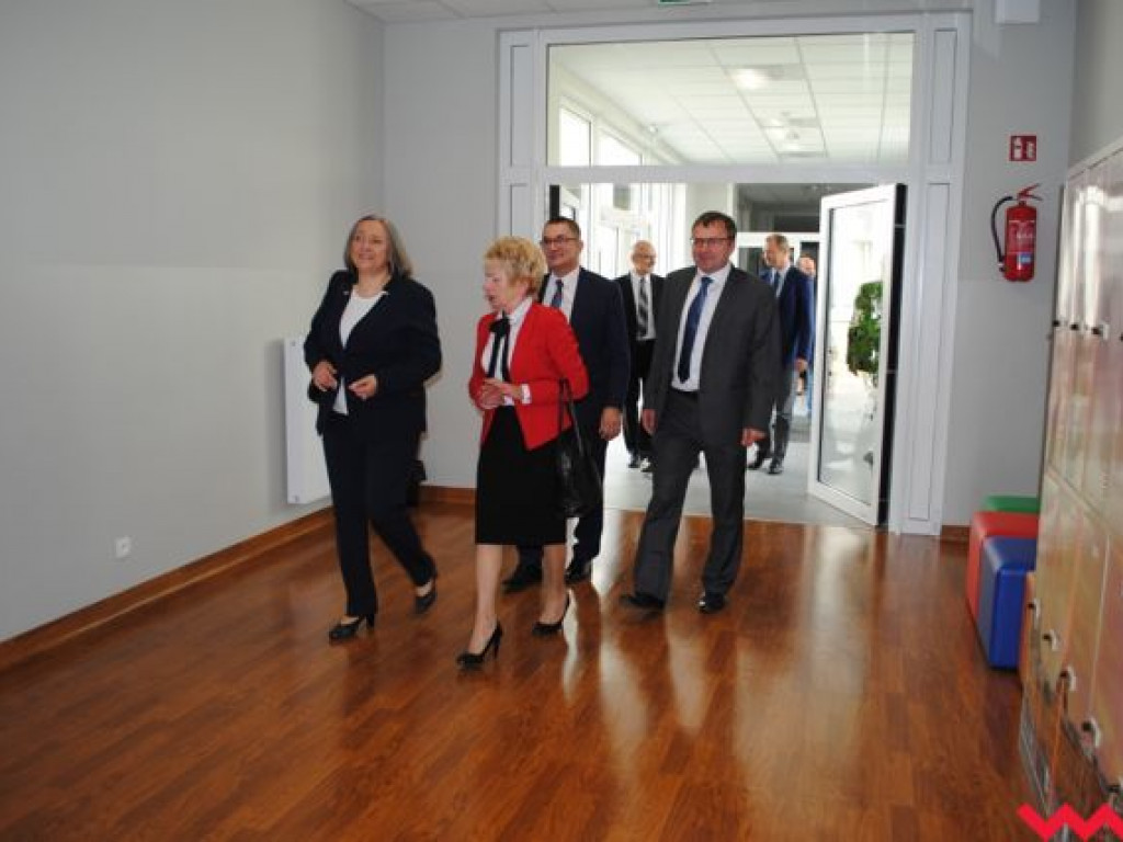 Otwarto nowe skrzydło Szkoły Podstawowej w Kaczanowie