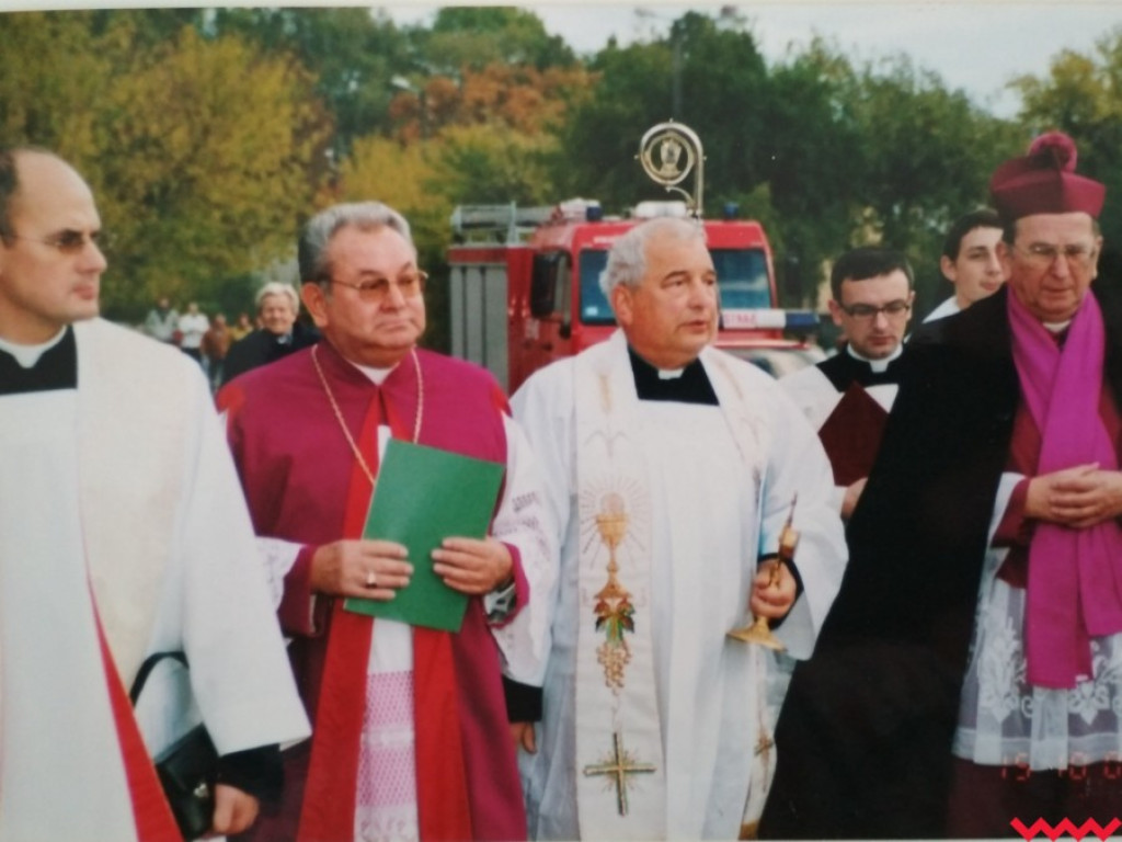 Zmarł ksiądz kanonik Henryk Nadolny. Miał 79 lat
