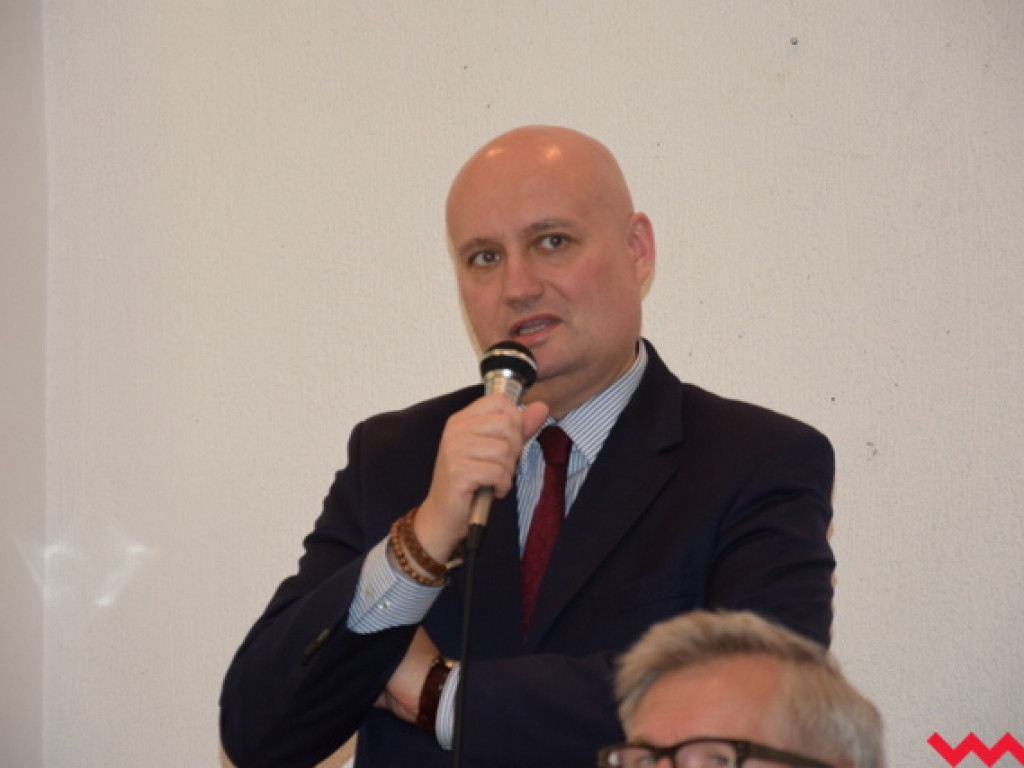 Jarosław Kowalewski: „Wierzę w drugą turę”, czyli konwencja wyborcza PiS