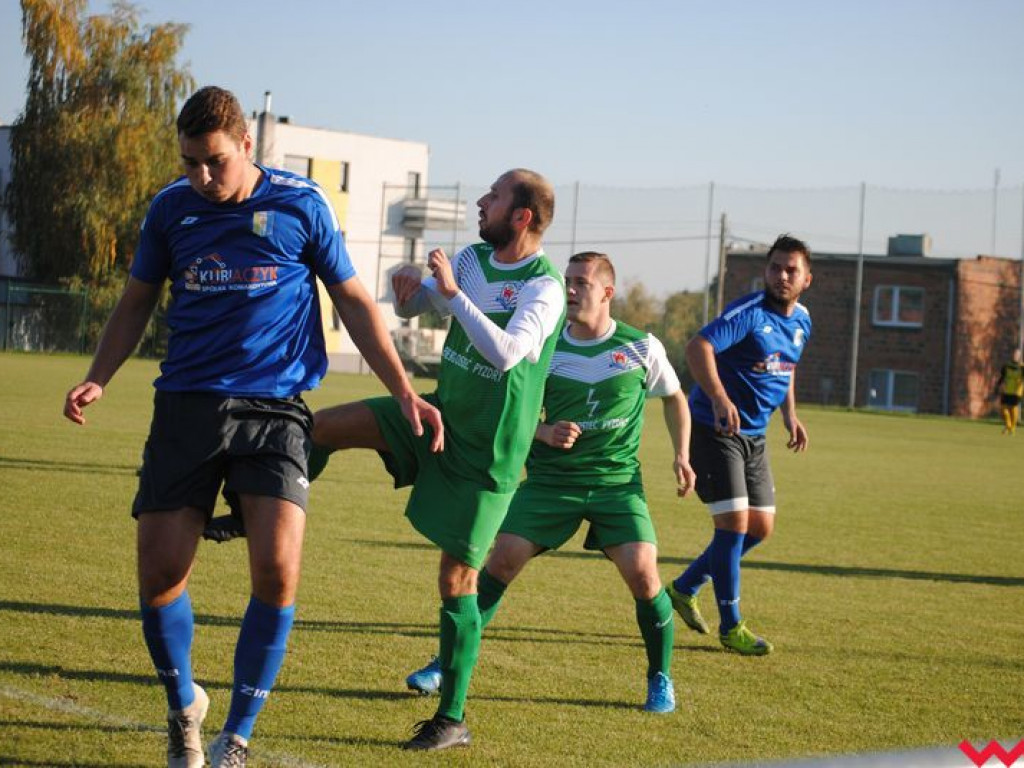 Warta lepsza od Płomienia. Kolejne powiatowe derby za nami