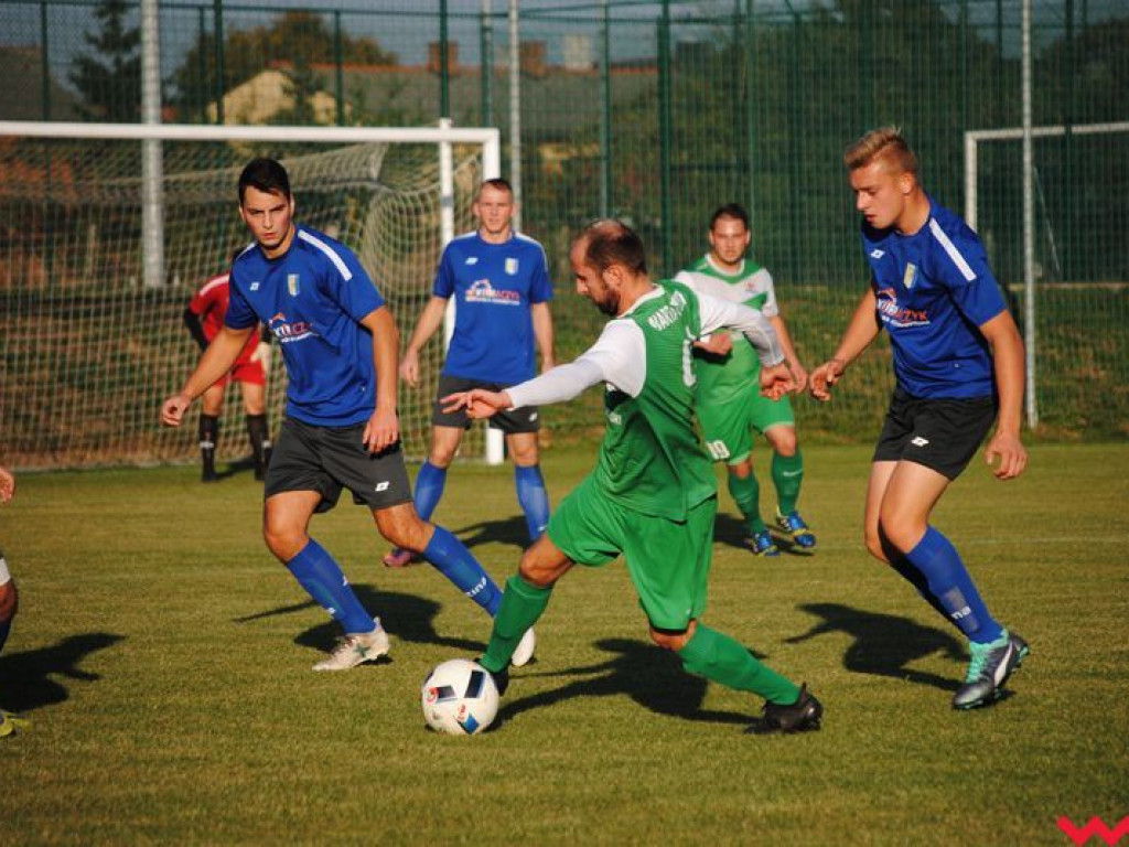 Warta lepsza od Płomienia. Kolejne powiatowe derby za nami