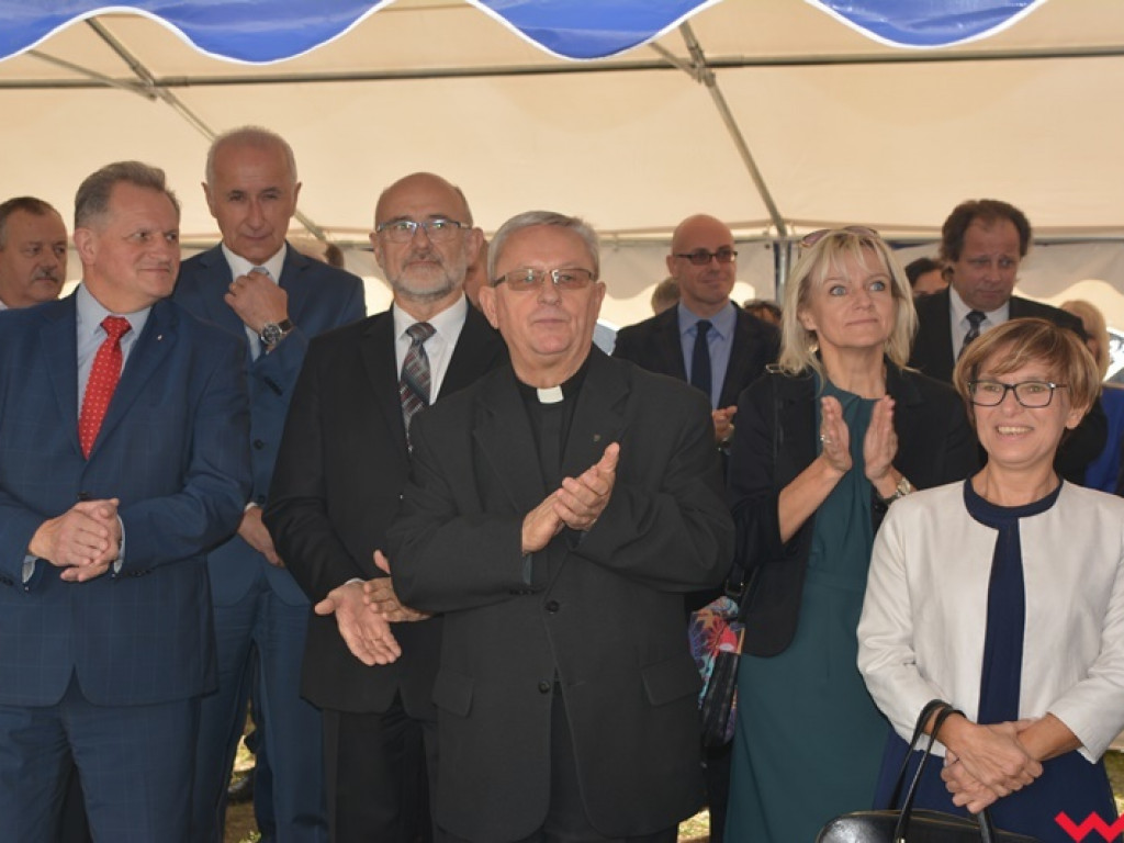 Marzenia się spełniają – Zespół Szkół Specjalnych im. Janusza Korczaka we Wrześni oficjalnie w nowym budynku