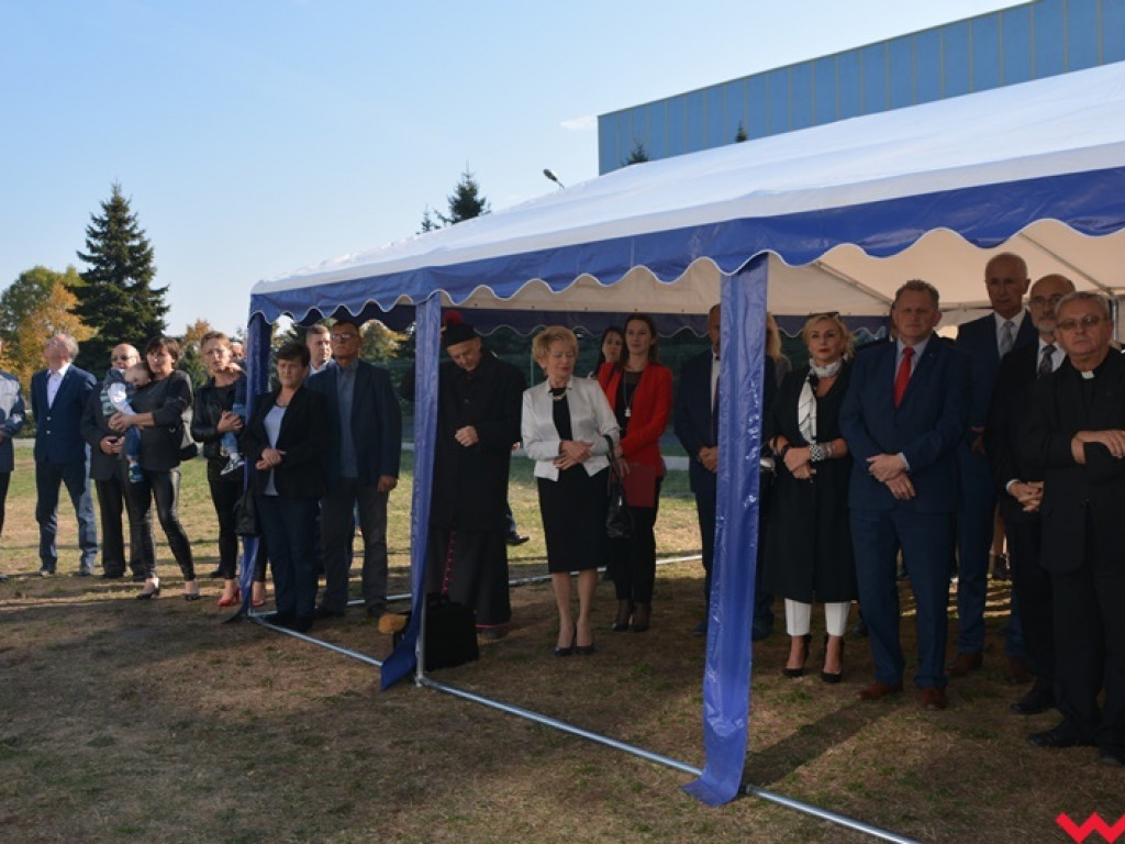 Marzenia się spełniają – Zespół Szkół Specjalnych im. Janusza Korczaka we Wrześni oficjalnie w nowym budynku