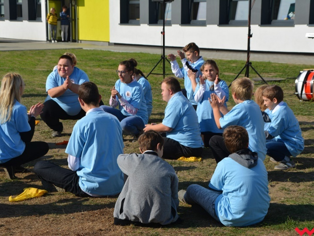 Marzenia się spełniają – Zespół Szkół Specjalnych im. Janusza Korczaka we Wrześni oficjalnie w nowym budynku