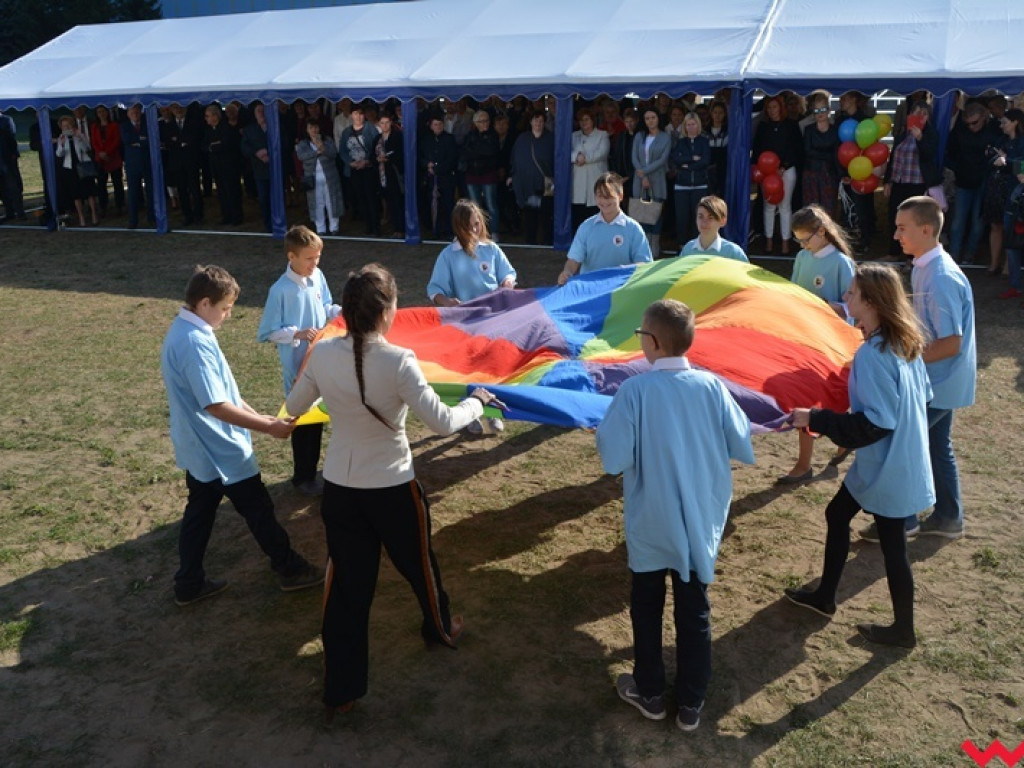 Marzenia się spełniają – Zespół Szkół Specjalnych im. Janusza Korczaka we Wrześni oficjalnie w nowym budynku
