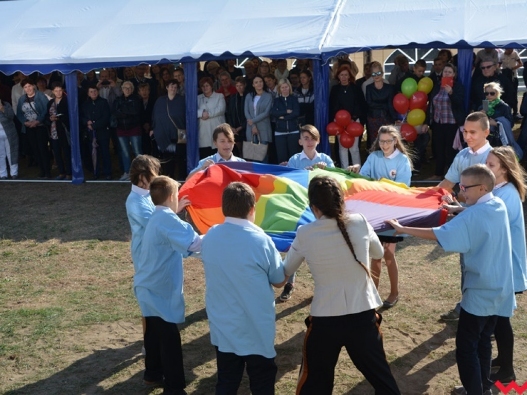 Marzenia się spełniają – Zespół Szkół Specjalnych im. Janusza Korczaka we Wrześni oficjalnie w nowym budynku