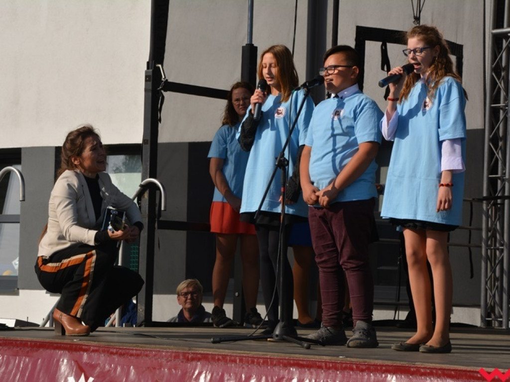 Marzenia się spełniają – Zespół Szkół Specjalnych im. Janusza Korczaka we Wrześni oficjalnie w nowym budynku