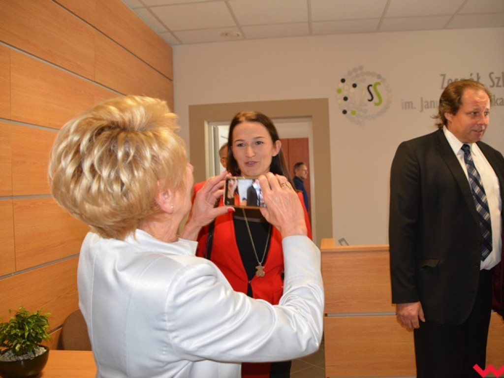 Marzenia się spełniają – Zespół Szkół Specjalnych im. Janusza Korczaka we Wrześni oficjalnie w nowym budynku