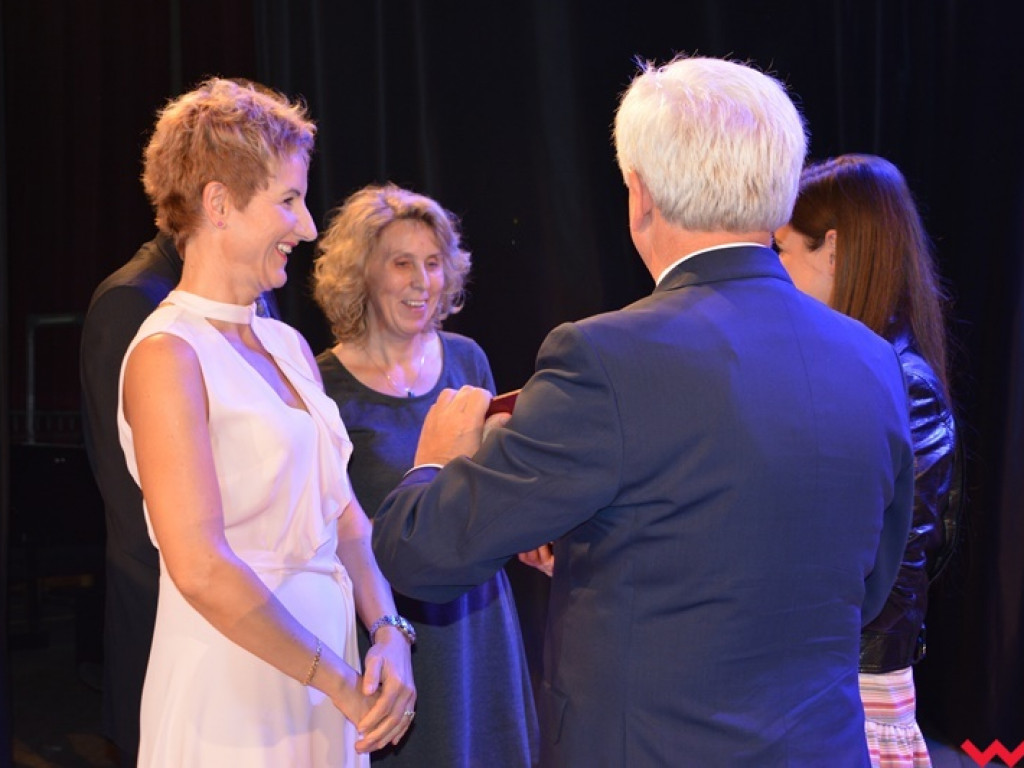 Nauczyciele z gminy Września nagrodzeni z okazji Dnia Edukacji Narodowej