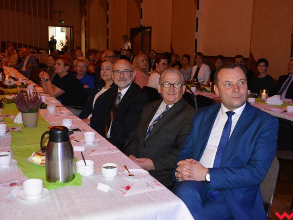 Nauczyciele z gminy Września nagrodzeni z okazji Dnia Edukacji Narodowej