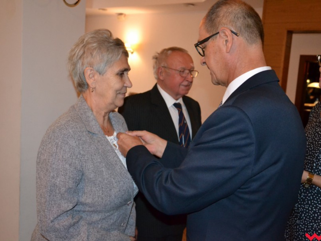 Burmistrz Miłosławia wręczył medale za 50-lecie małżeństwa