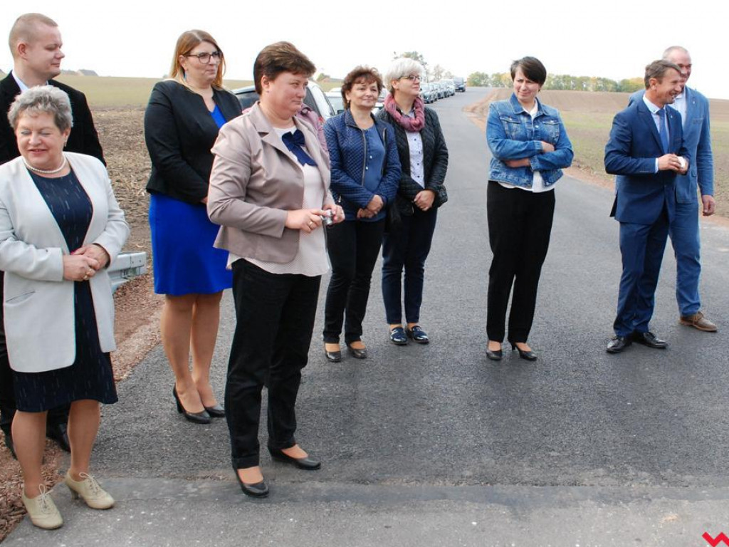 Nowe drogi połączyły dwie gminy