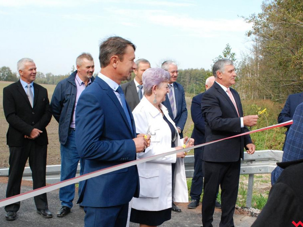 Nowe drogi połączyły dwie gminy