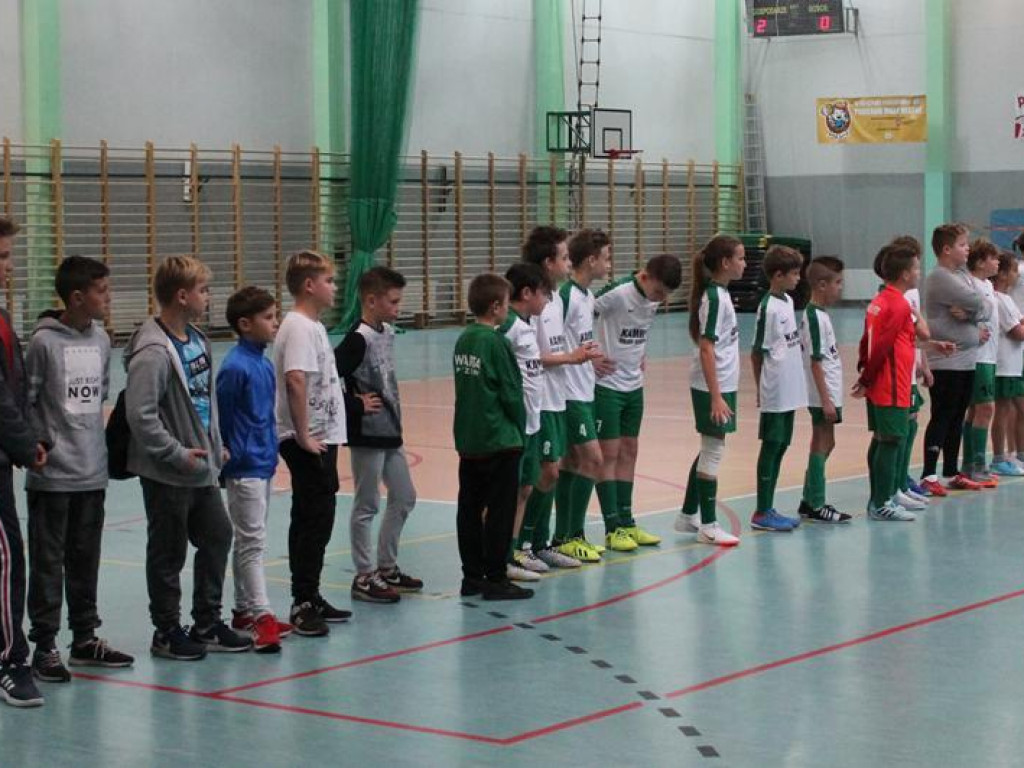 Gminny turniej halowej piłki nożnej szkół podstawowych