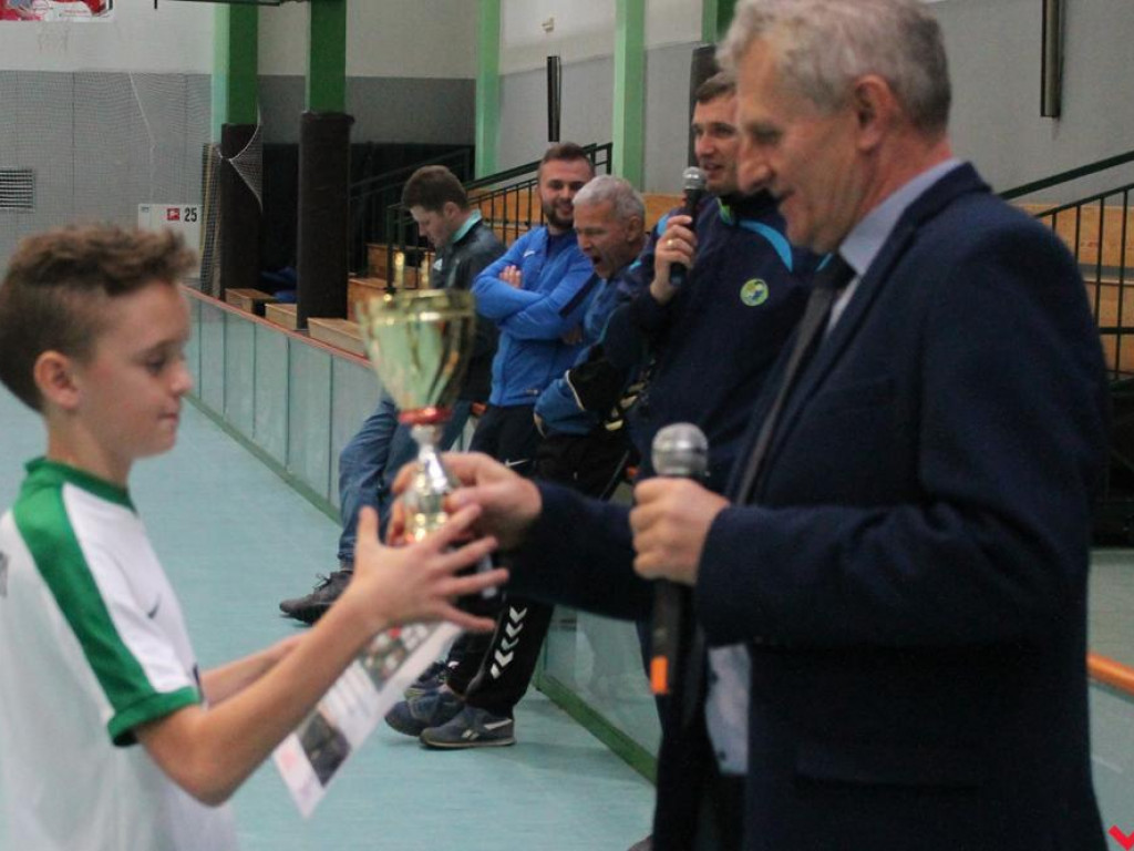 Gminny turniej halowej piłki nożnej szkół podstawowych