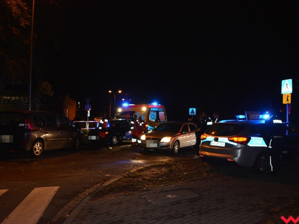 Stłuczka przy kościele pw. św. Ducha. Ruch ulicą Kościuszki utrudniony